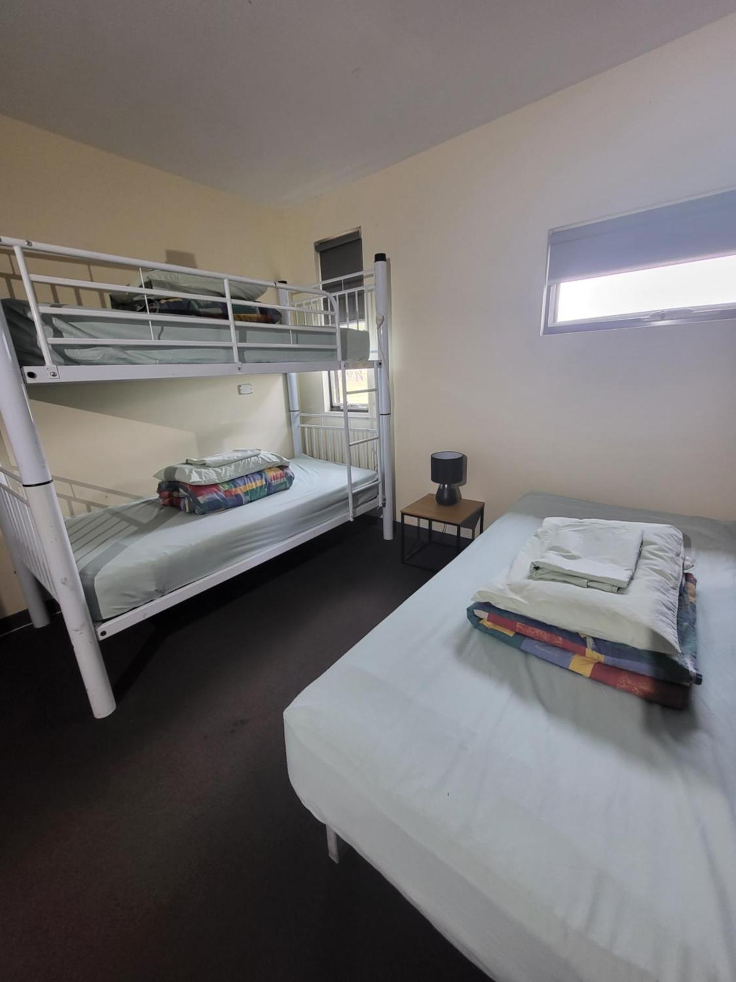 Swansea Backpacker Lodge Room photo